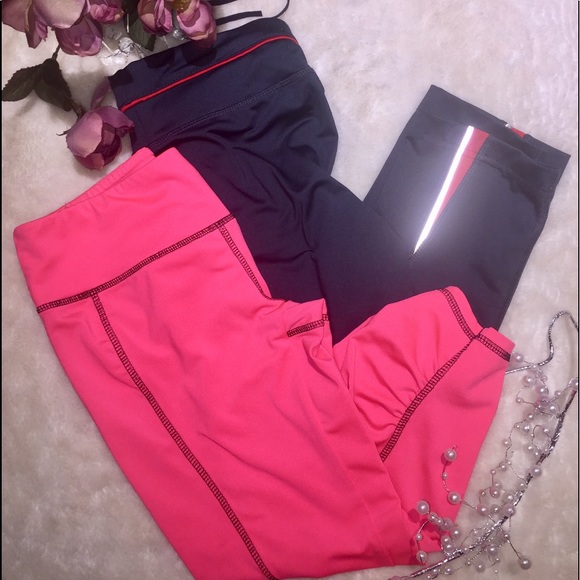 Woman’s Bundle 2 Pairs of Capri Leggings Pants S & XS Danskin & 1+ Hot Neon Pink - Picture 1 of 8